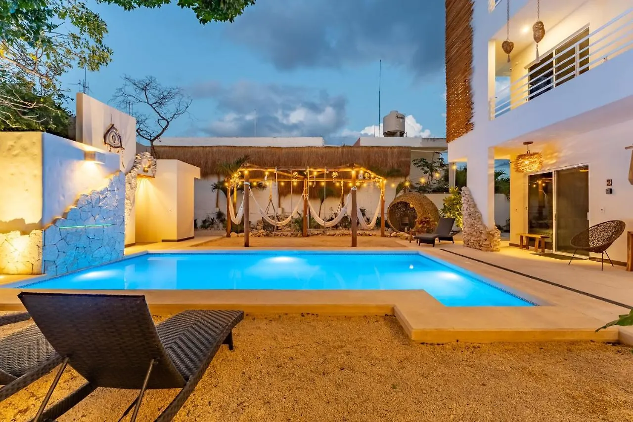 Artec Studios Tulum 0*,