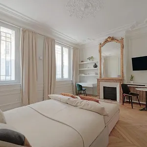 Studio Quartier Champs Elysees 1 , Parigi Francia